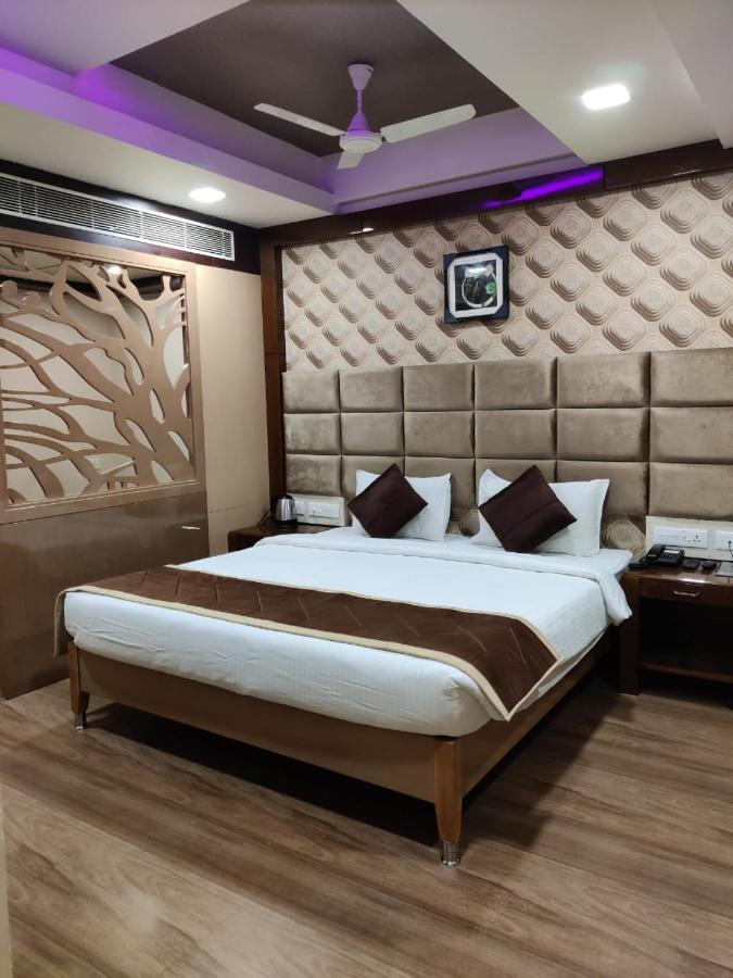 Sri Ram Hotel Tirunelveli Kültér fotó