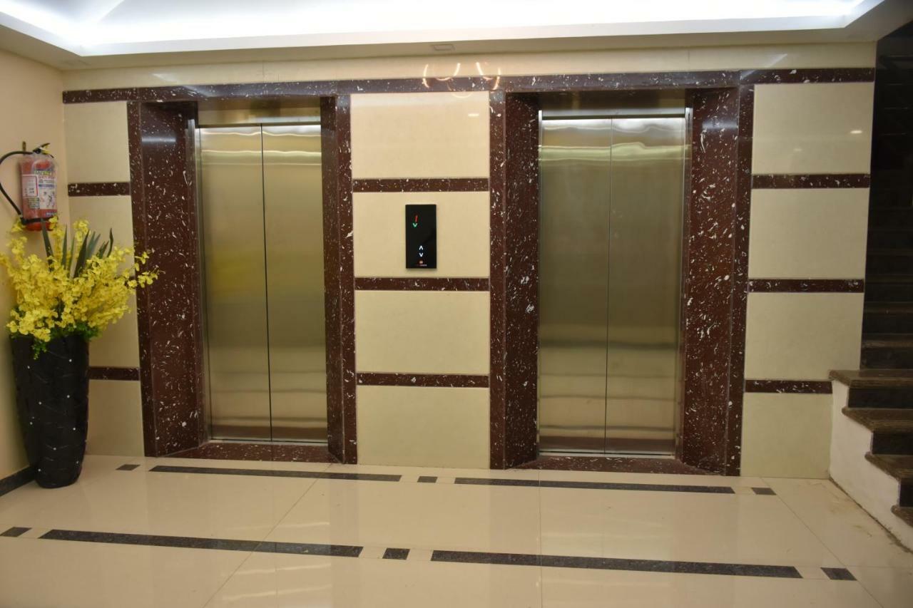 Sri Ram Hotel Tirunelveli Kültér fotó